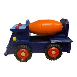 Vintage Thomas Pacconi Classics cement truck, NEW WITH TAGS